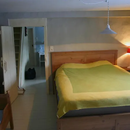 Tony Holiday home *